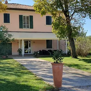 Corte Roveri Bed & Breakfast